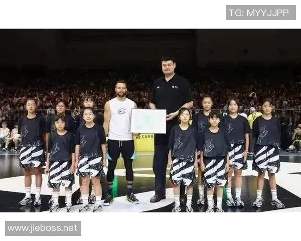 海鲨姚明的传奇之路：从篮球场到海洋保护的跨界之旅