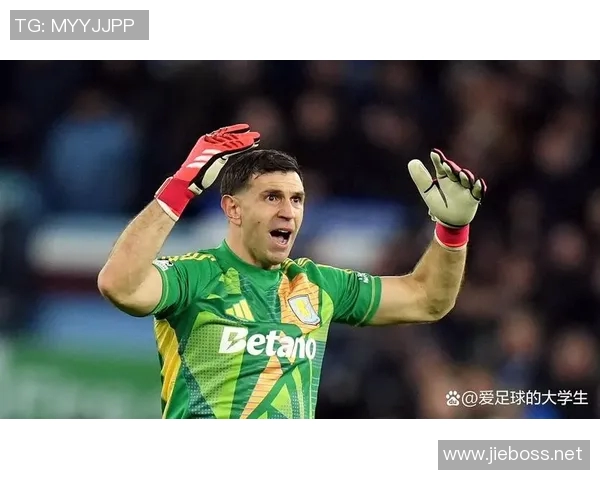 揭秘足球明星王子的真实身份与辉煌成就背后故事